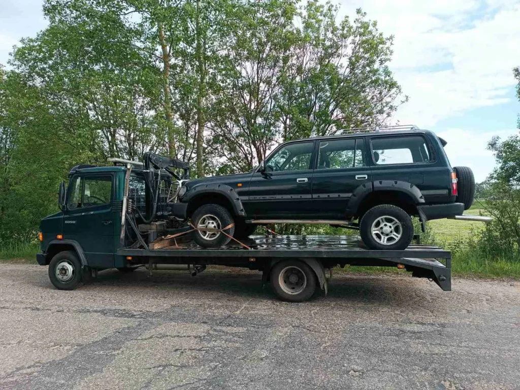 Буксировка автомобиля в Полоцке