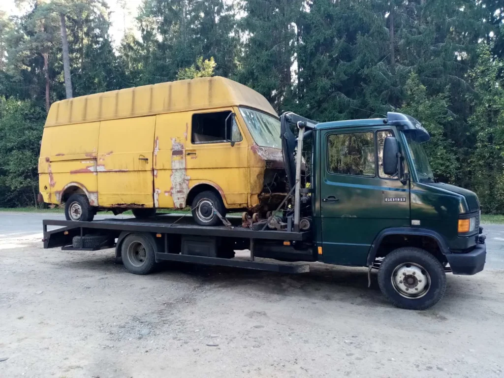 Эвакуатор для микроавтобуса в Полоцке